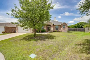 1164 Snowbird Ct, Benbrook, TX 76126 - Photo 5