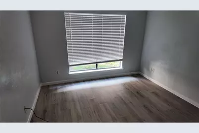 8110 Skillman Street, Dallas, TX 75231 - Photo 9