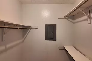 8110 Skillman St, Dallas, TX 75231 - Photo 11
