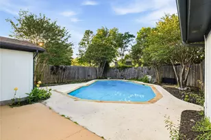 1903 Clemson Dr, Richardson, TX 75081 - Photo 11