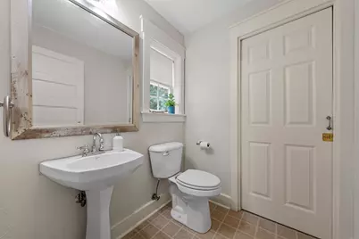 934 N 19th Street, Waco, TX 76707 - Photo 11