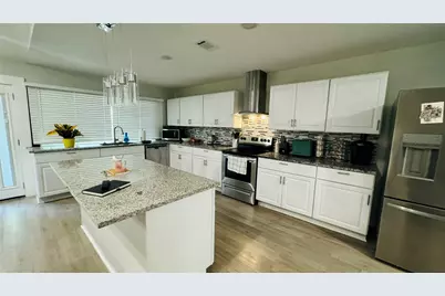 1517 West Spring Creek Parkway, Plano, TX 75023 - Photo 9