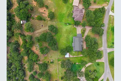 290 Bolton Circle, West, TX 76691 - Photo 33