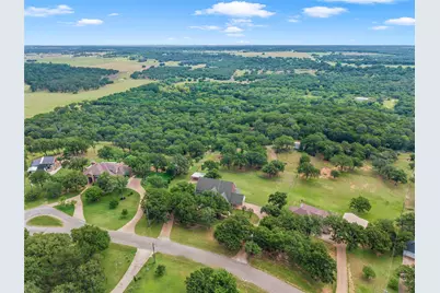 290 Bolton Circle, West, TX 76691 - Photo 35