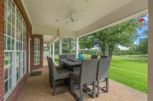 290 Bolton Cir, West, TX 76691 - Photo 27