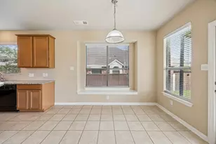 4712 Kestrel St, Grand Prairie, TX 75052 - Photo 11