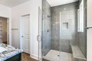 13325 Bee St, Farmers Branch, TX 75234 - Photo 11