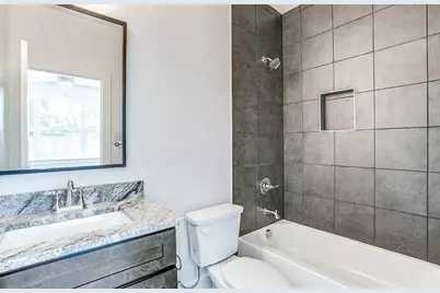 13325 Bee Street #403, Farmers Branch, TX 75234 - Photo 5