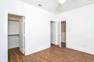 13325 Bee St, Farmers Branch, TX 75234 - Photo 9