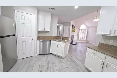 2956 S Bend Drive, Dallas, TX 75229 - Photo 7