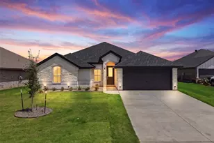 1354 Oleander Dr, Tolar, TX 76476 - Photo 1