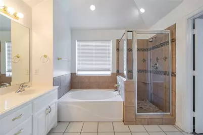 5813 Blackmon Court, Fort Worth, TX 76137 - Photo 7