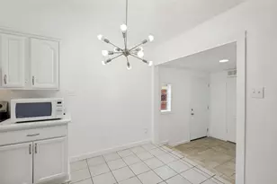 6028 McAfee Dr, The Colony, TX 75056 - Photo 9