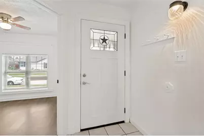 6028 McAfee Drive, The Colony, TX 75056 - Photo 3