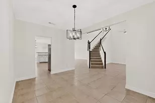 817 Edmonton Dr, Plano, TX 75075 - Photo 5
