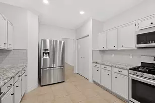 817 Edmonton Dr, Plano, TX 75075 - Photo 7