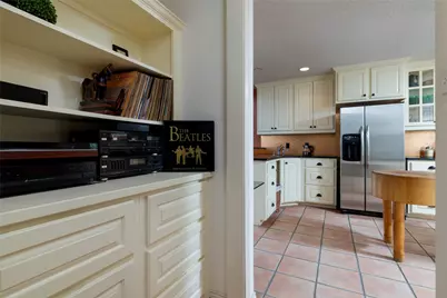 111 Florine Court, Hudson Oaks, TX 76087 - Photo 13
