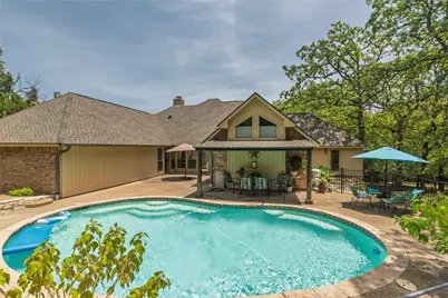 111 Florine Court, Hudson Oaks, TX 76087 - Photo 39