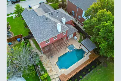 2733 Woodson Drive, McKinney, TX 75072 - Photo 5