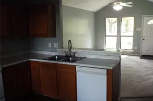 747 Luther Ln, Gun Barrel City, TX 75156 - Photo 5