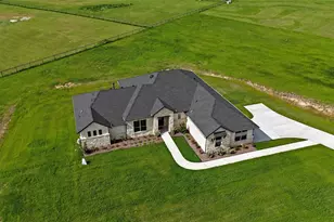 1099 Paradise Pkwy, Poolville, TX 76487 - Photo 3