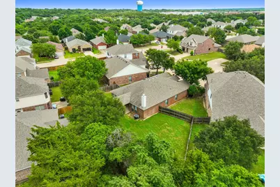 7313 Chapel Mesa Court, Dallas, TX 75249 - Photo 11