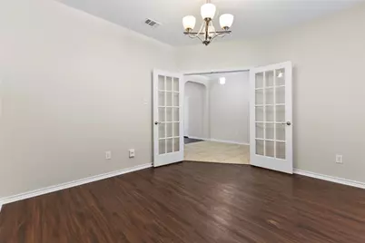 7313 Chapel Mesa Court, Dallas, TX 75249 - Photo 17