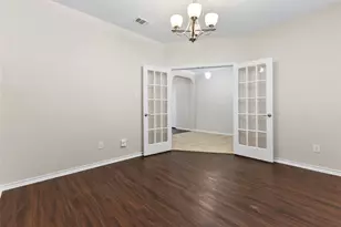 7313 Chapel Mesa Ct, Dallas, TX 75249 - Photo 17