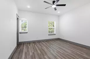 1013 Duff Ct, Fort Worth, TX 76112 - Photo 25