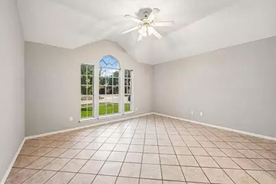 1036 Spring Hill Drive, Saginaw, TX 76179 - Photo 15