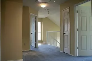 1331 Overlook Dr, Lewisville, TX 75067 - Photo 7