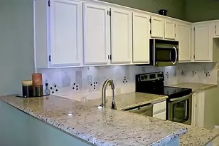 1331 Overlook Dr, Lewisville, TX 75067 - Photo 3