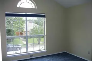 1331 Overlook Dr, Lewisville, TX 75067 - Photo 9