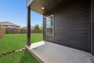 8000 Gangway Drive, Fort Worth, TX 76179 - Photo 33