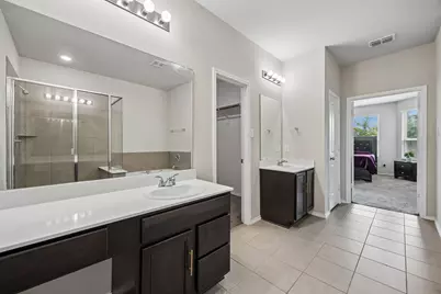8000 Gangway Drive, Fort Worth, TX 76179 - Photo 19