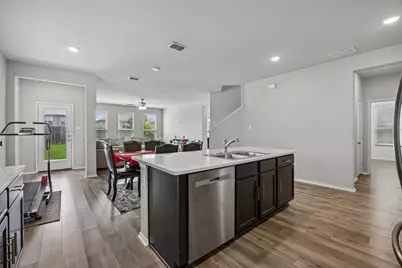 8000 Gangway Drive, Fort Worth, TX 76179 - Photo 5