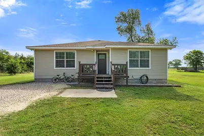 3727 SW County Road 1160, Corsicana, TX 75110 - Photo 1
