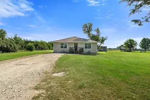 3727 SW County Road 1160, Corsicana, TX 75110 - Photo 31