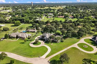 6050 Oak Hollow Dr, Burleson, TX 76028 - Photo 39