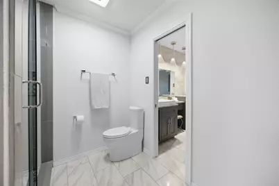 6050 Oak Hollow Drive, Burleson, TX 76028 - Photo 29