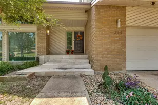 314 Santa Clara St, Irving, TX 75062 - Photo 5