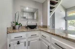 314 Santa Clara St, Irving, TX 75062 - Photo 13