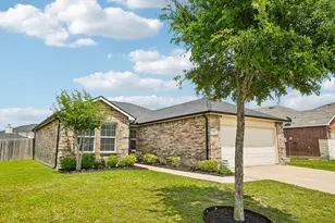 1286 Wysteria Ln, Burleson, TX 76028 - Photo 3