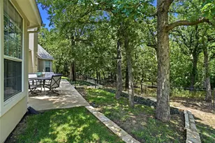 102 Manders Ct, Runaway Bay, TX 76426 - Photo 31