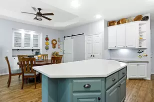102 Manders Ct, Runaway Bay, TX 76426 - Photo 17