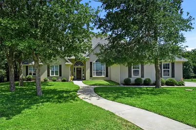 102 Manders Court, Runaway Bay, TX 76426 - Photo 3