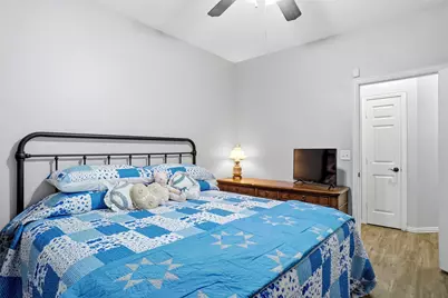 102 Manders Court, Runaway Bay, TX 76426 - Photo 27