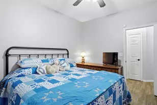 102 Manders Ct, Runaway Bay, TX 76426 - Photo 27