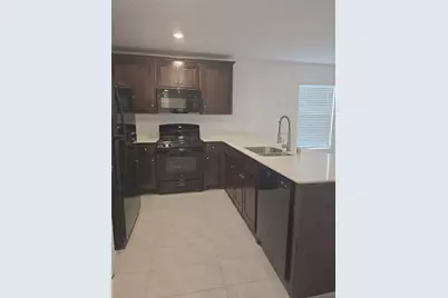 14017 Ilderton Street, Pilot Point, TX 76258 - Photo 5