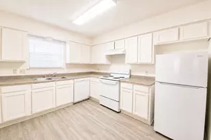 2632 Pinta Cir, Grand Prairie, TX 75052 - Photo 5